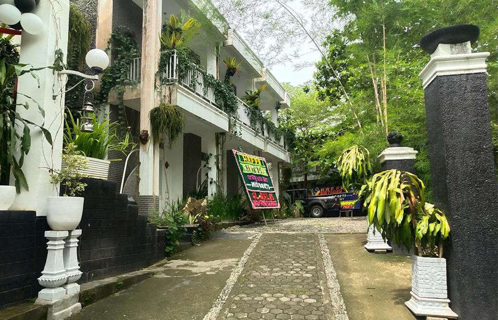 New The Heritage Resort & Restaurant Bukit Lawang Bandartelu Exterior foto